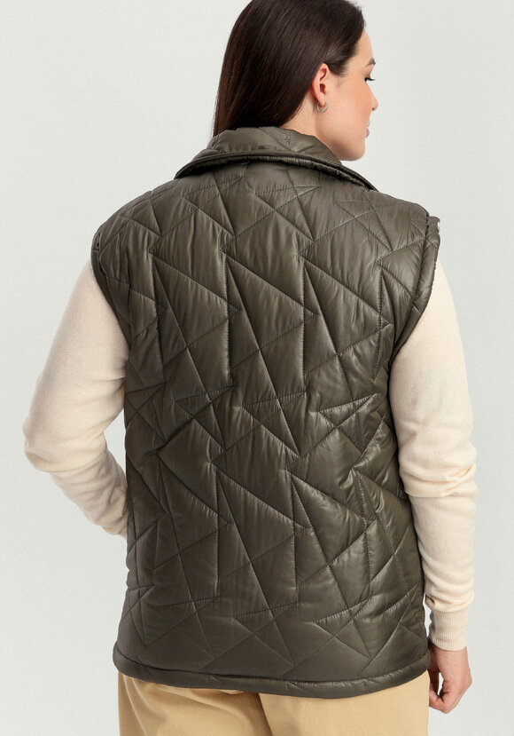 Жилет двусторонний стеганый шир.  580, рис. 20