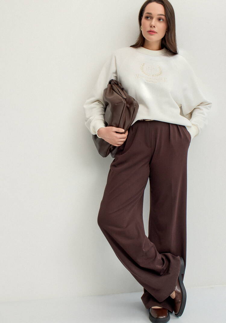 Свитшот с декором на груди шир.  750, рис. 10