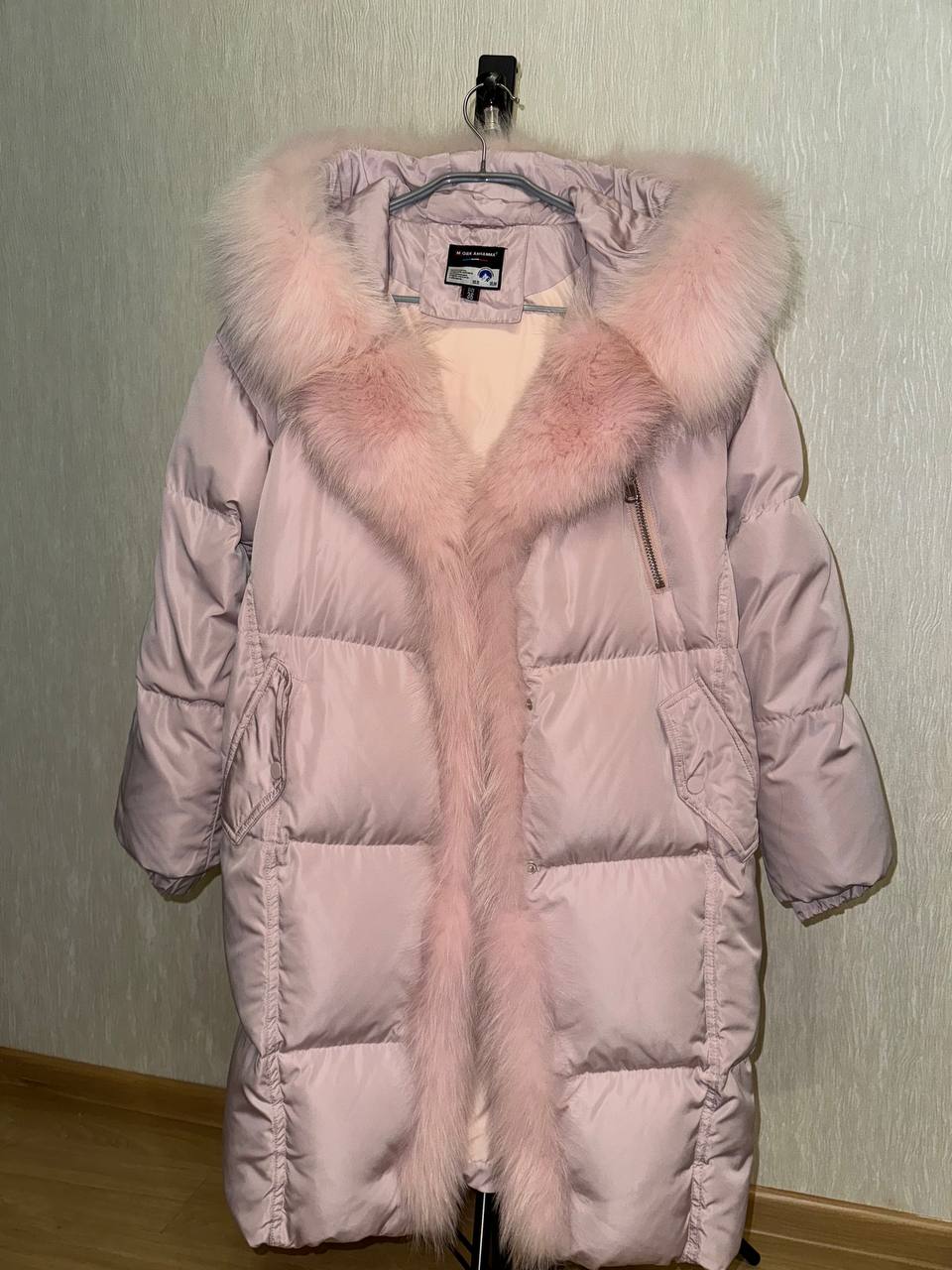 

Женский пуховик