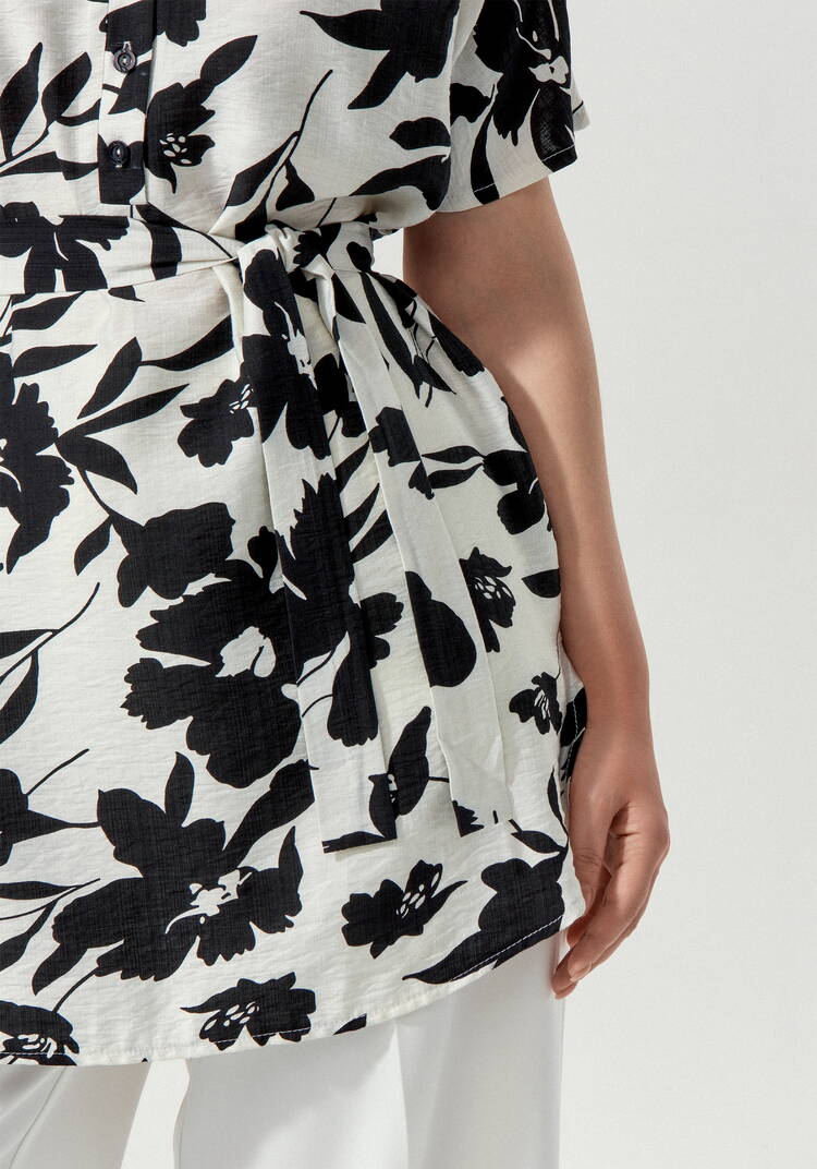 Туника на пуговицах с принтом шир.  750, рис. 15