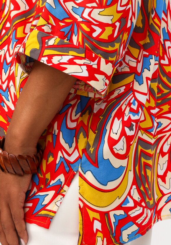 Блуза  с цельнокроеным рукавом шир.  580, рис. 14