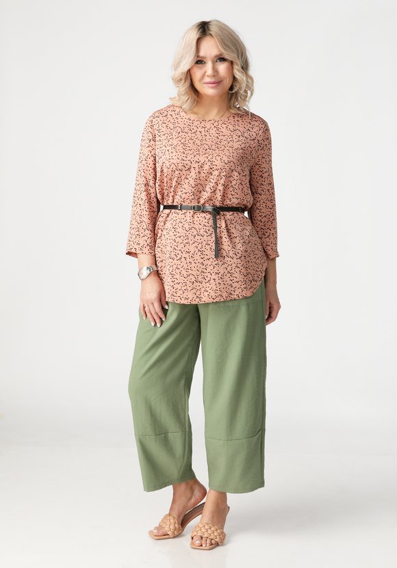 Блузка с фигурным вырезом по низу шир.  580, рис. 7