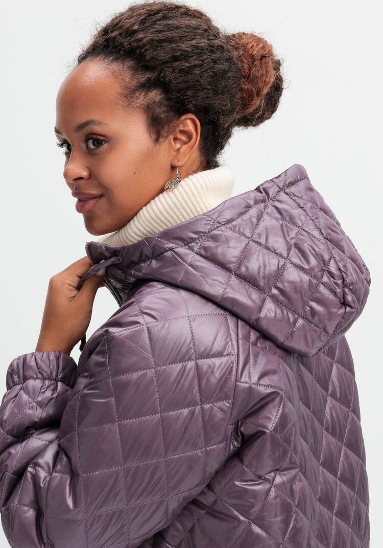 Куртка стёганая с капюшоном шир.  750, рис. 46