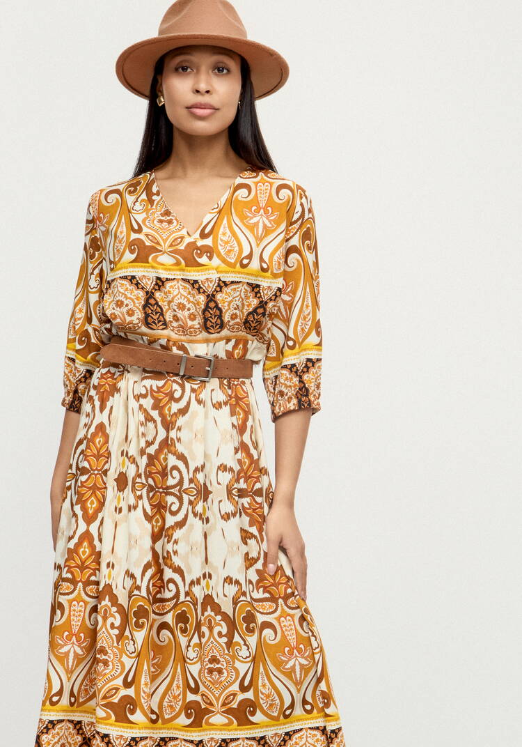 Платье с принтом свoбодного кроя шир.  750, рис. 17