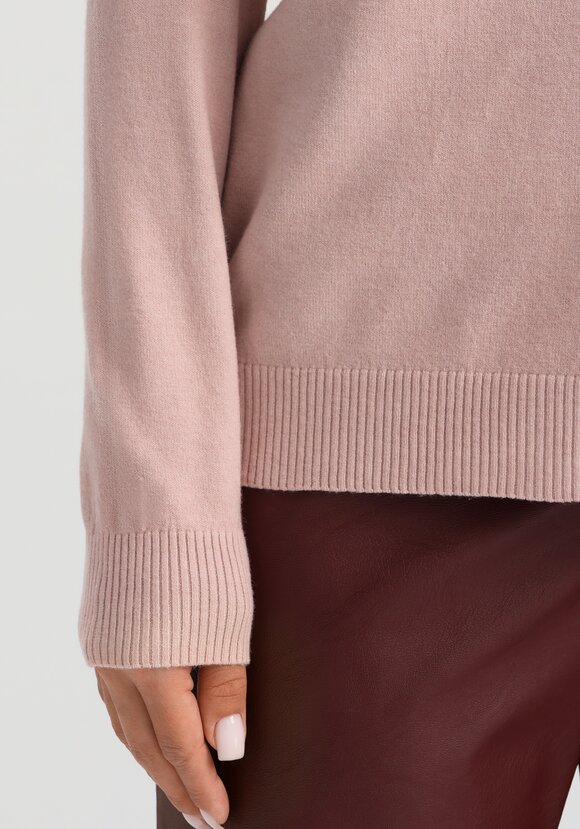 Водолазка Аннета шир.  580, рис. 33