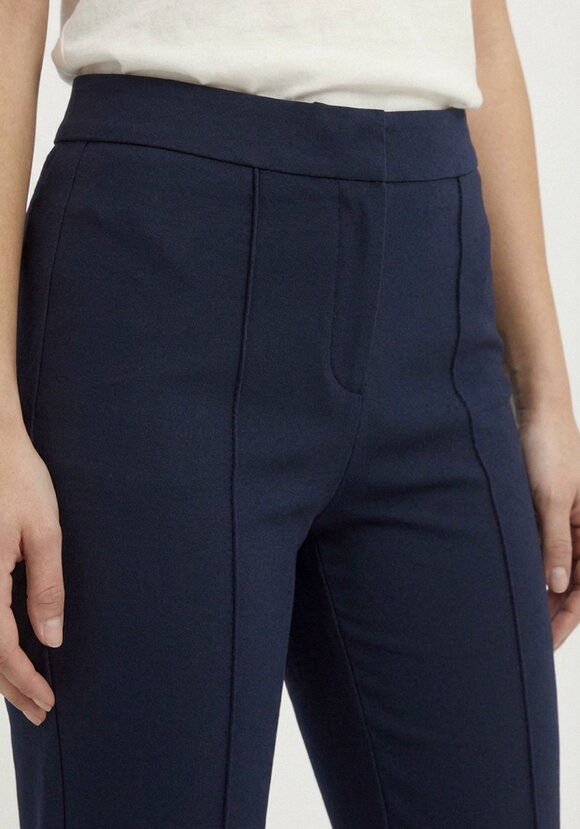 Брюки прямые с стрелками шир.  580, рис. 5