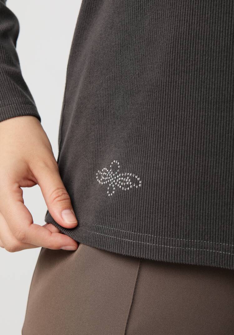 Водолазка прямого кроя шир.  750, рис. 24