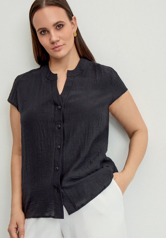 Блуза с разрезом на груди и коротким рукавом шир.  580, рис. 8