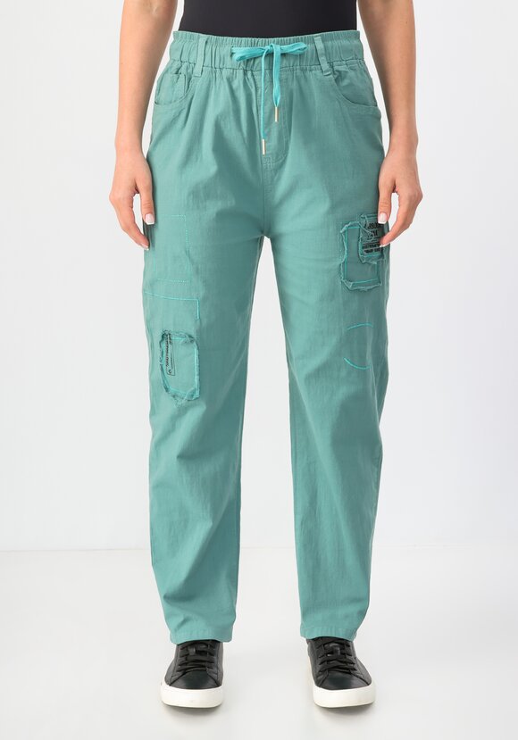 Брюки на резинке с декором шир.  580, рис. 10