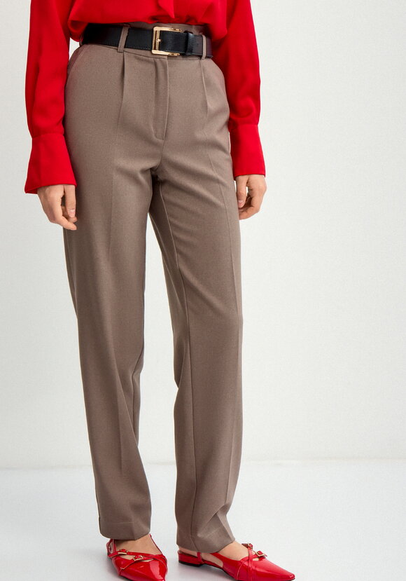 Брюки из костюмной ткани со стрелками шир.  580, рис. 9