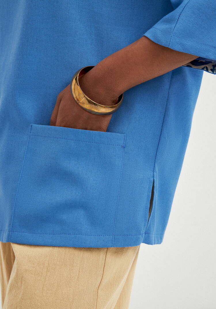 Блуза с контрастной внутренней отделкой шир.  750, рис. 21