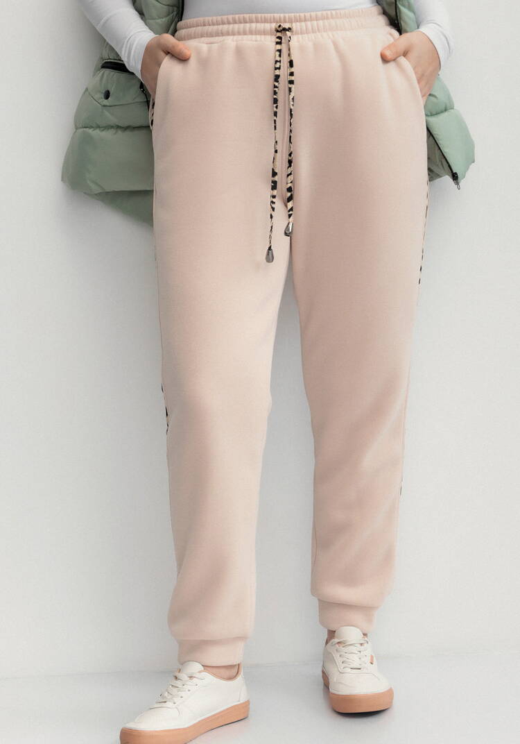 Брюки с леопардовыми лампасами шир.  750, рис. 21