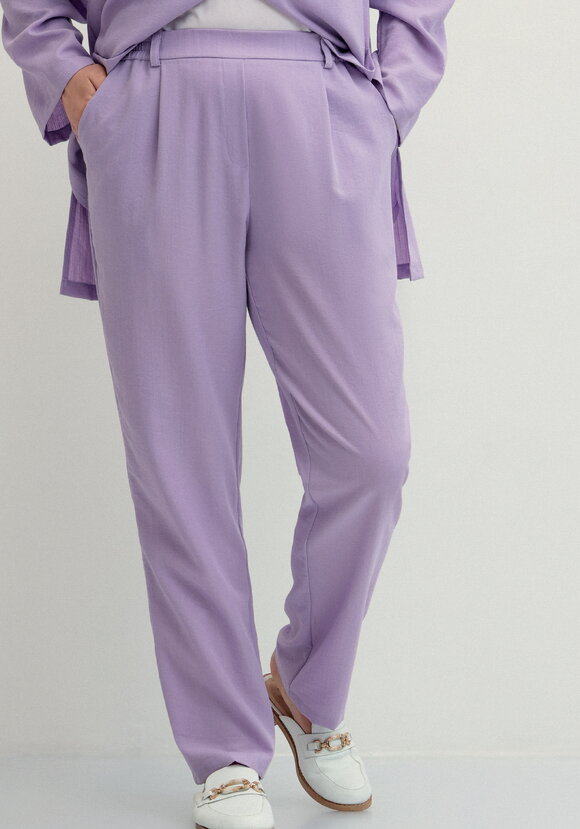 Брюки прямого кроя на резинке по поясу шир.  580, рис. 6