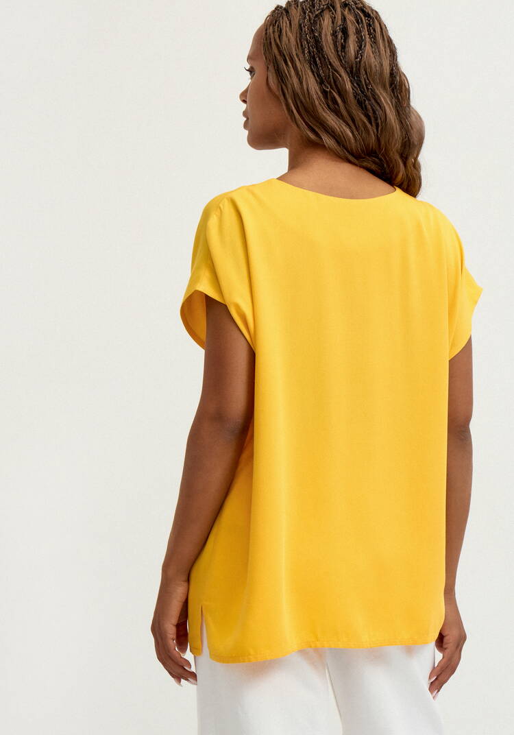 Блуза с коротким рукавом однотонная шир.  750, рис. 11