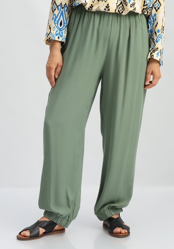 Брюки-шаровары с карманами шир.  580, рис. 9