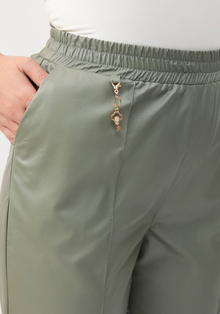 Брюки из экокожи со стрелками шир.  750, рис. 10