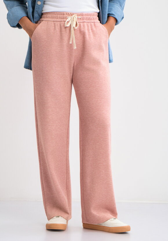 Брюки прямые от бедра на резинке шир.  580, рис. 14