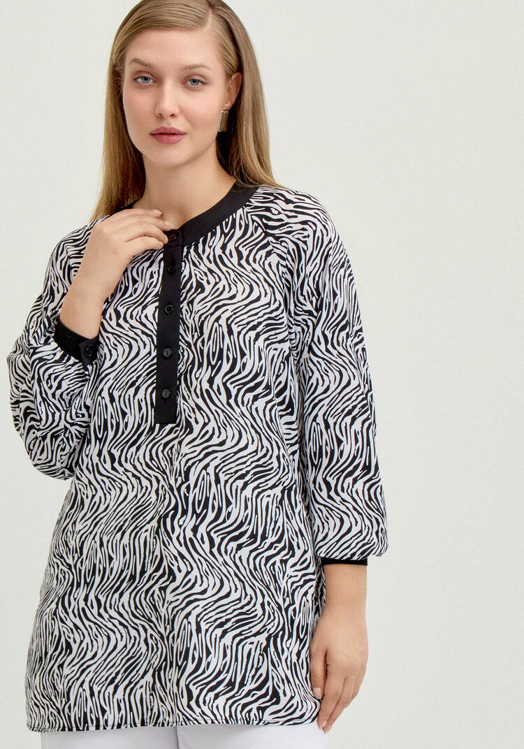 Туника с воротом-стойка шир.  750, рис. 14