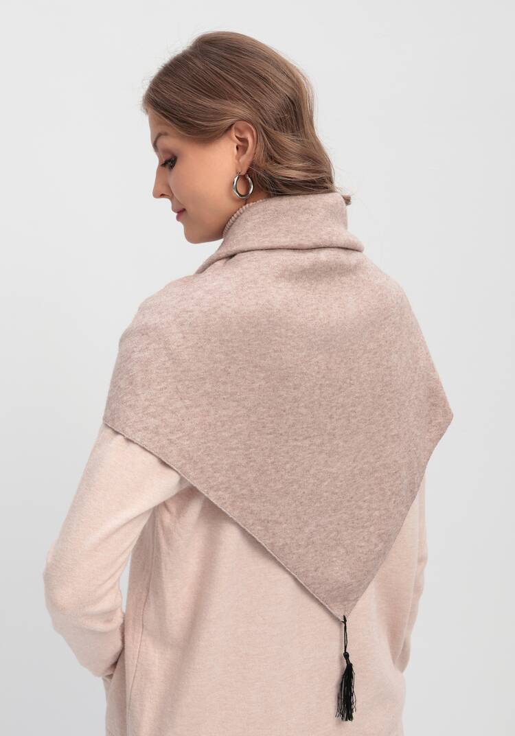 Косынка женская вязаная из ангоры шир.  750, рис. 9