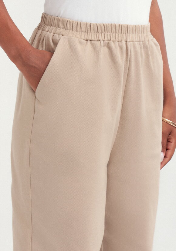 Брюки-бананы с вышивкой шир.  580, рис. 5