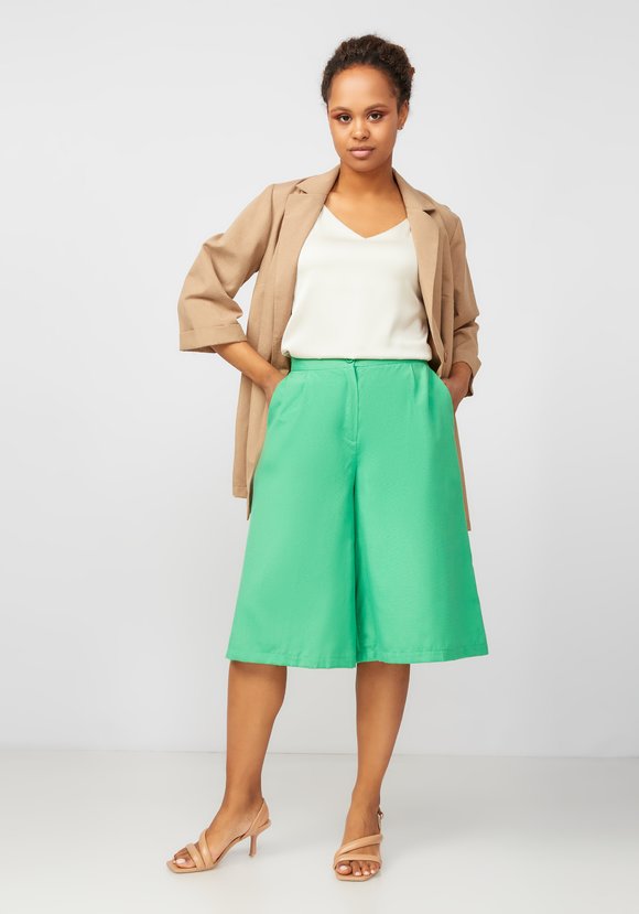 Шорты бермуды с карманами Анастасия шир.  580, рис. 18