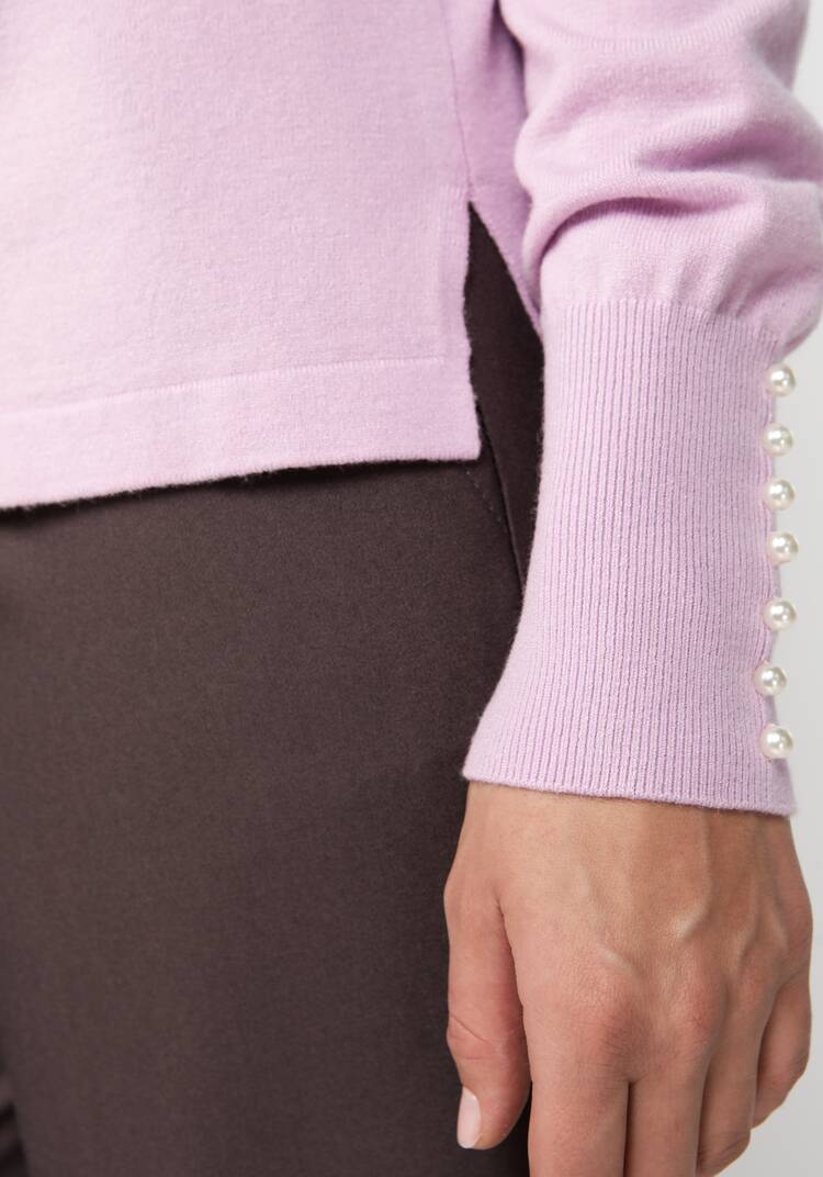 Джемпер с декором из жемчуга по горловине шир.  750, рис. 17