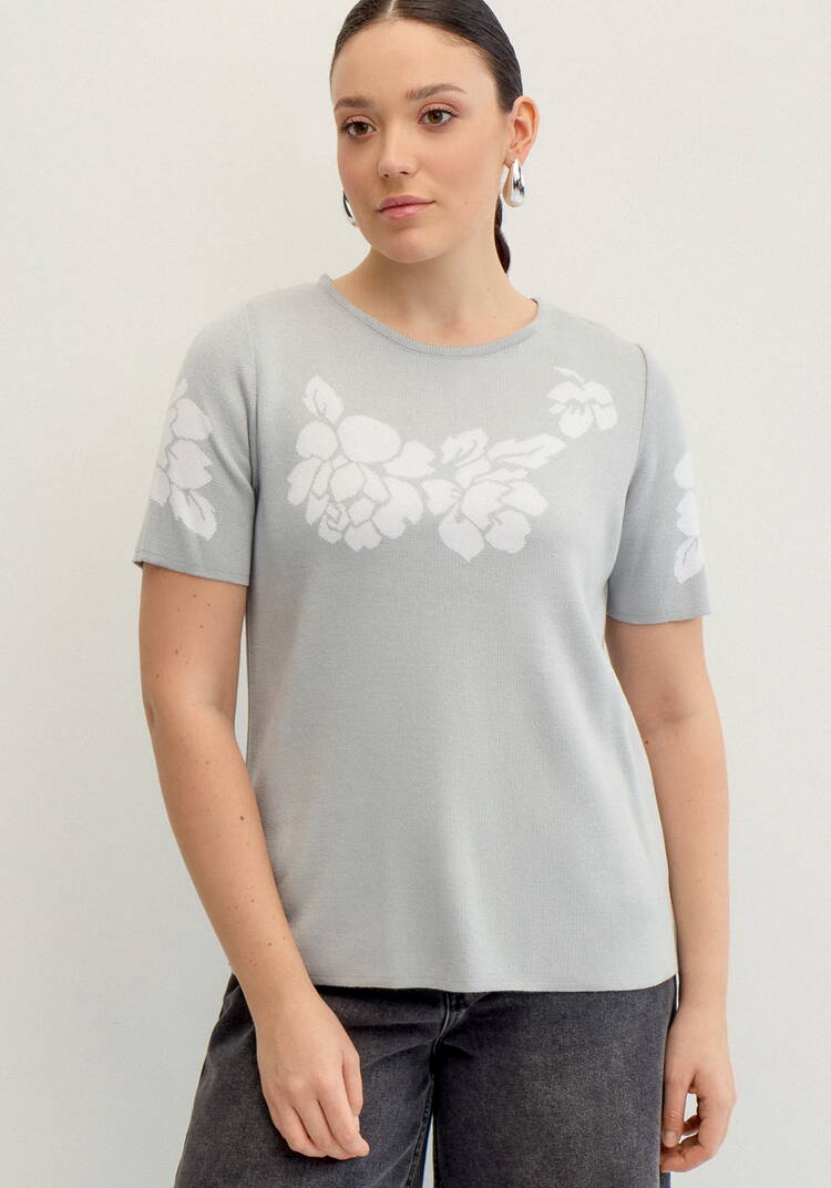 Джемпер с цветами по полочке и рукавам шир.  750, рис. 10