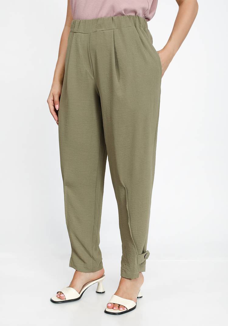 Брюки с патами по низу изделия шир.  750, рис. 4