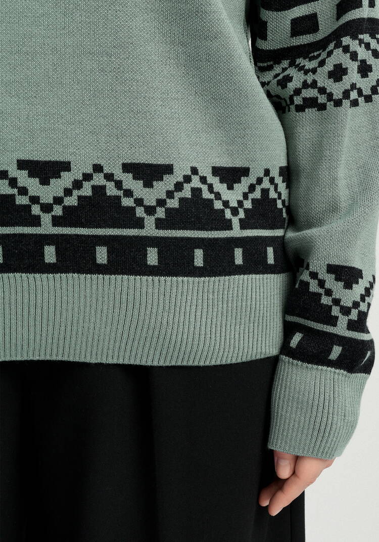 Свитер с геометрическим орнаментом шир.  750, рис. 22