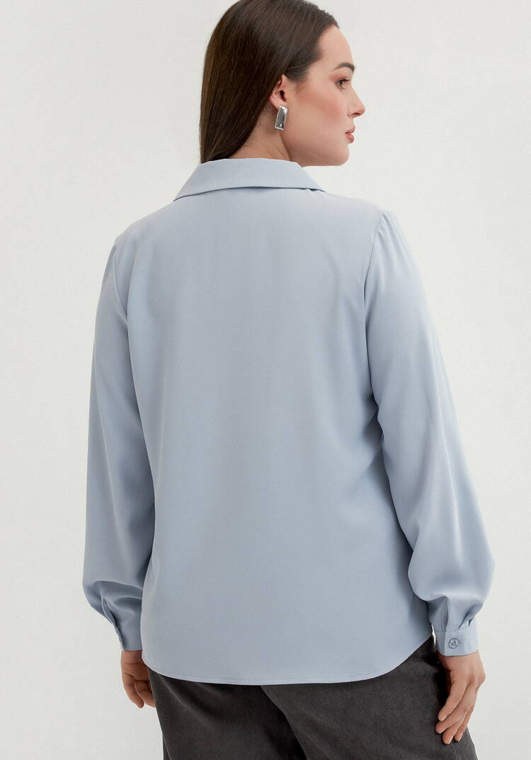 Блуза с отложным воротником с пуговицами шир.  750, рис. 28