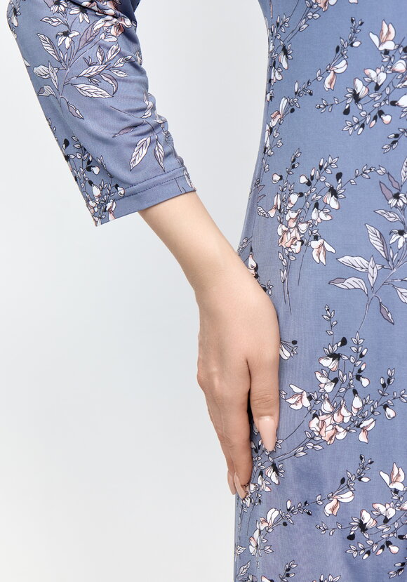 Платье Утончённый силуэт шир.  580, рис. 12