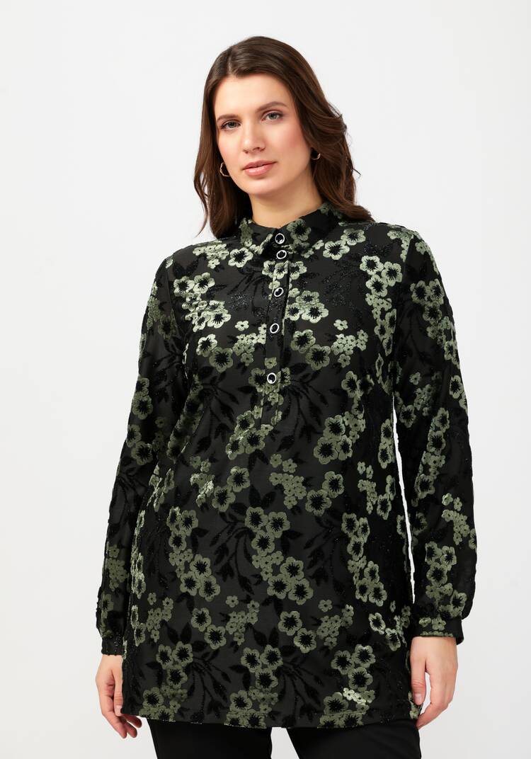 Туника с планкой на пуговицах шир.  750, рис. 10