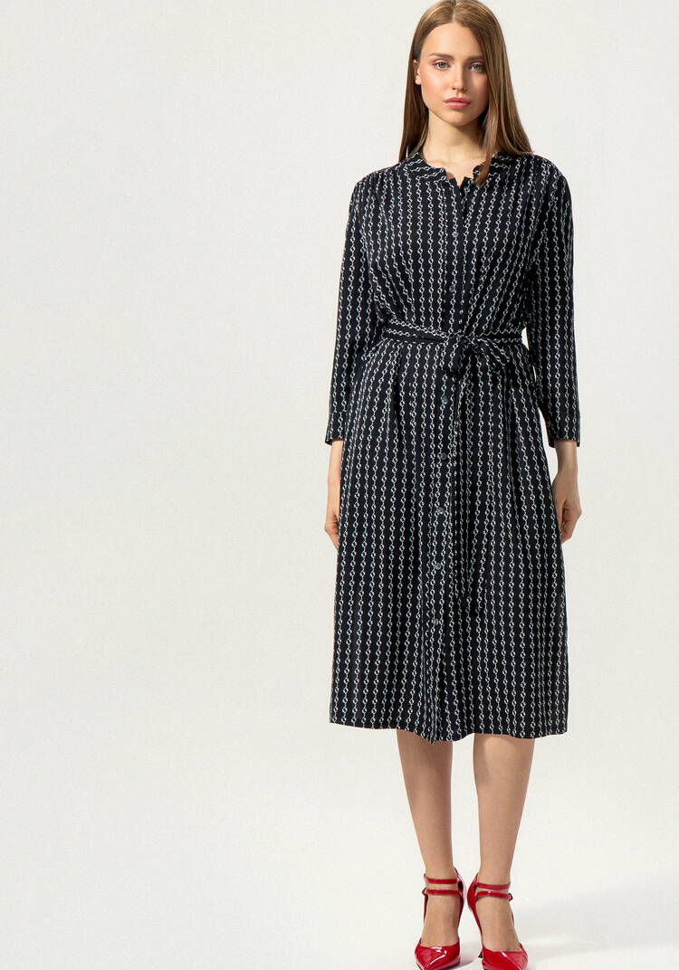 Платье-рубашка с воротником-стойкой шир.  750, рис. 21