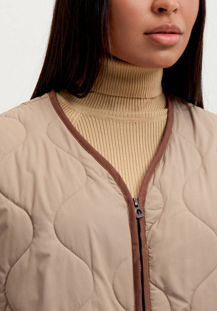 Жилет удлиненный на молнии шир.  750, рис. 5