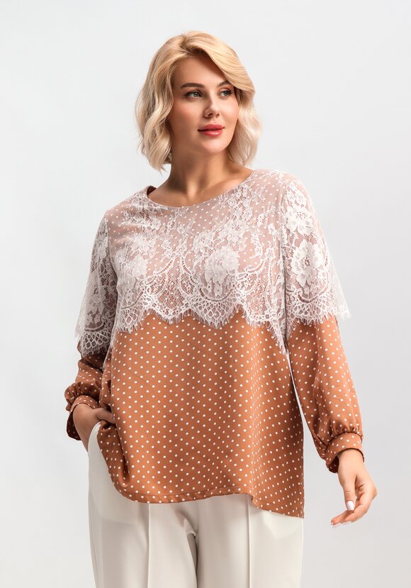 Блуза с кружевом по плечам шир.  580, рис. 44