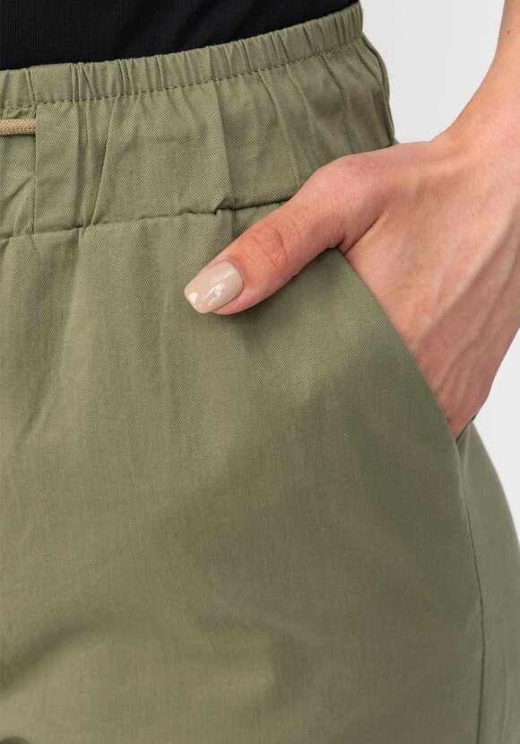 Брюки с боковыми карманами прямые шир.  580, рис. 6