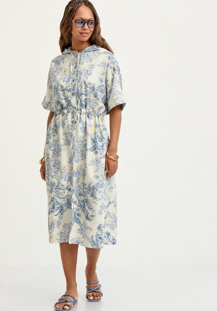 Платье изо льна с капюшоном шир.  750, рис. 16