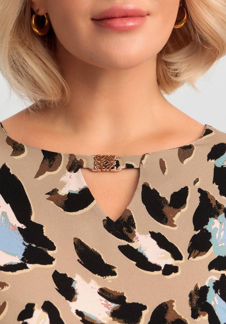 Блуза из вискозы с анималистичным принтом шир.  750, рис. 5