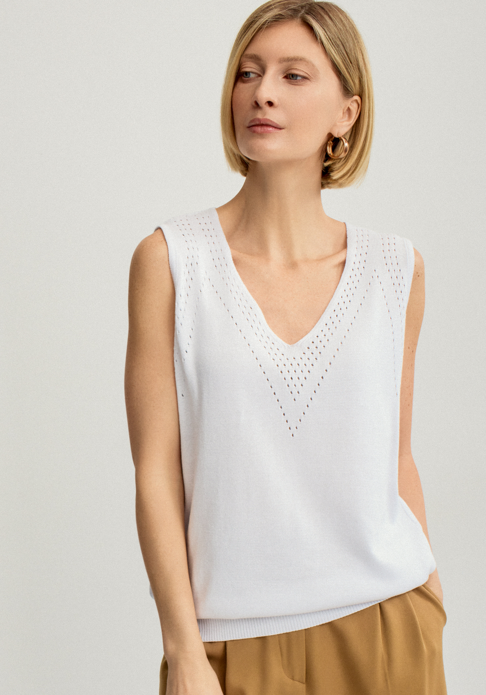 

Топ женский без рукава с ажурным рисунком, Белый