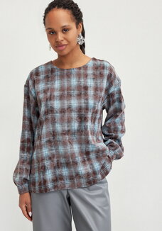 Блуза с застёжкой на спинке