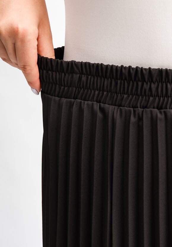 Юбка плиссированная со съемным поясом шир.  580, рис. 7