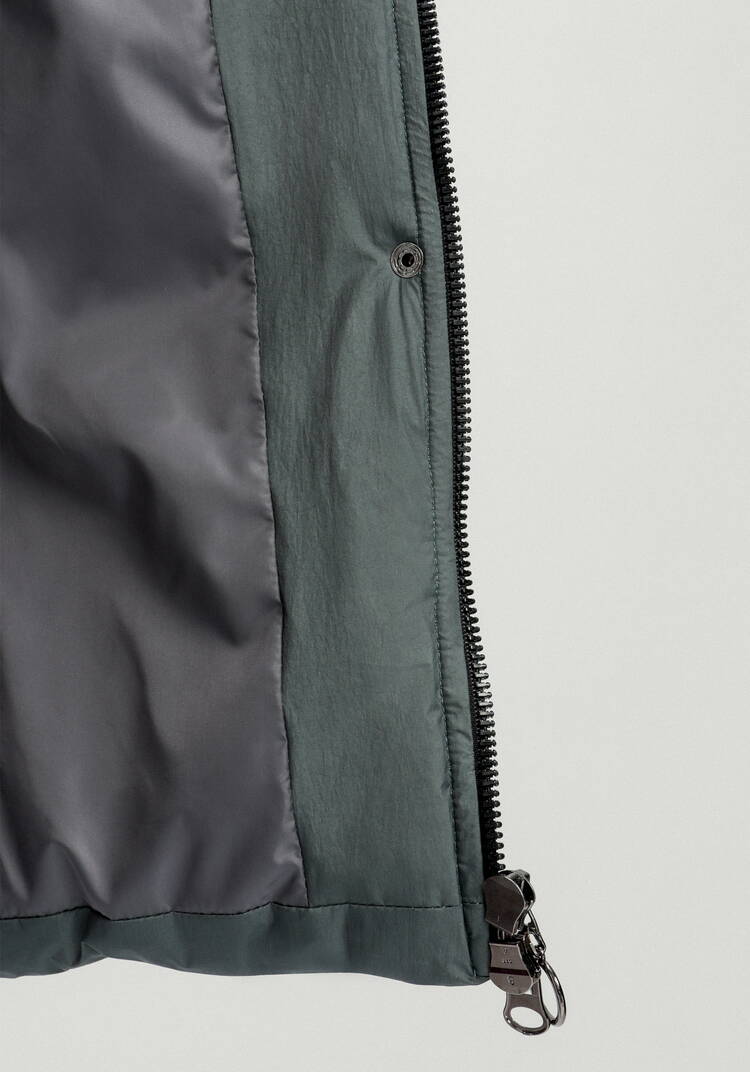 Пальто удлиненное с меховым капюшоном шир.  750, рис. 18