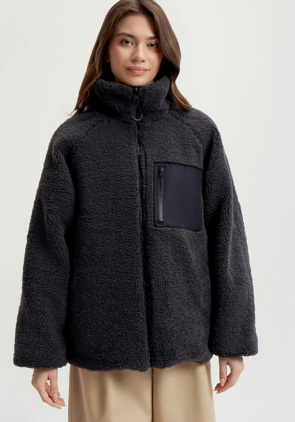 Двусторонняя куртка с высоким воротом шир.  580, рис. 34