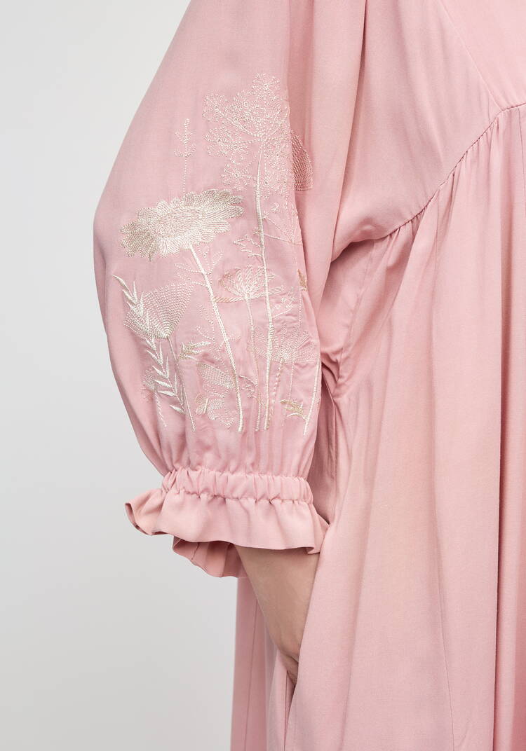 Платье свободного кроя с отрезным лифом шир.  750, рис. 11