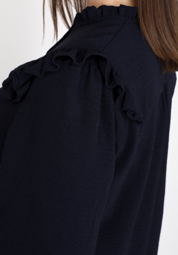 Блуза с объемными рукавами на манжетах шир.  580, рис. 4