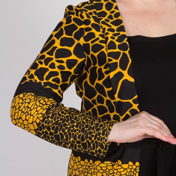 Блуза с эффектом двойки и монохромным принтом шир.  580, рис. 6