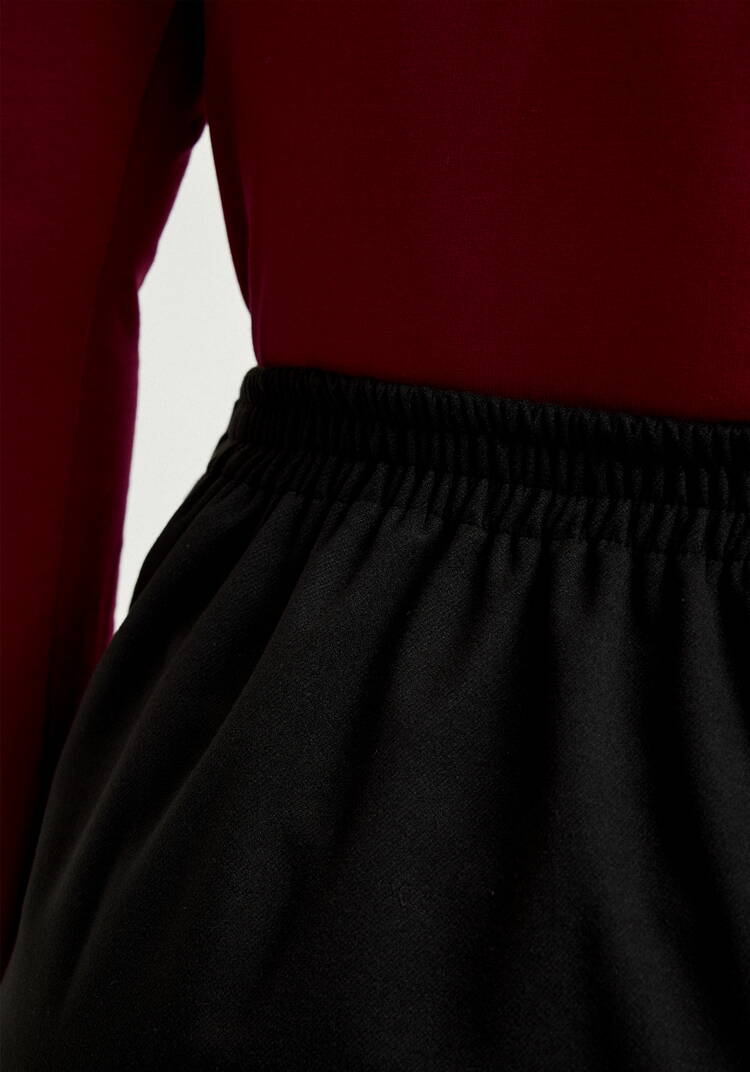 Юбка прямая с пряжкой шир.  750, рис. 14