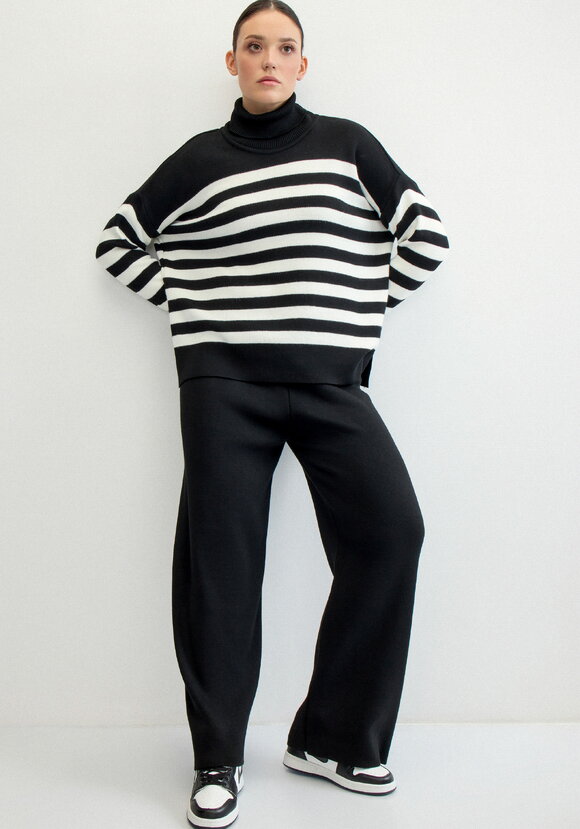 Брюки свободного кроя палаццо шир.  580, рис. 1