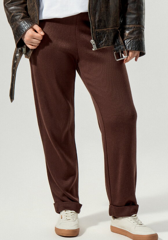 Брюки с манжетами и широкой резинкой шир.  580, рис. 14