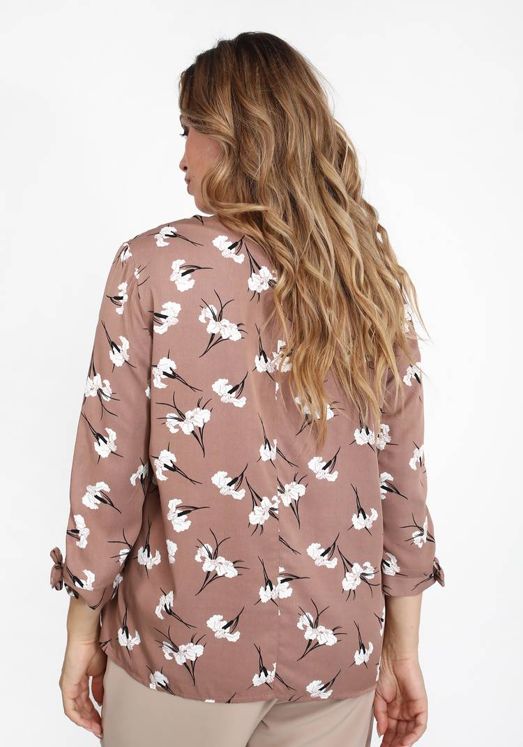 Блуза с V-образным вырезом и с завязками шир.  750, рис. 3